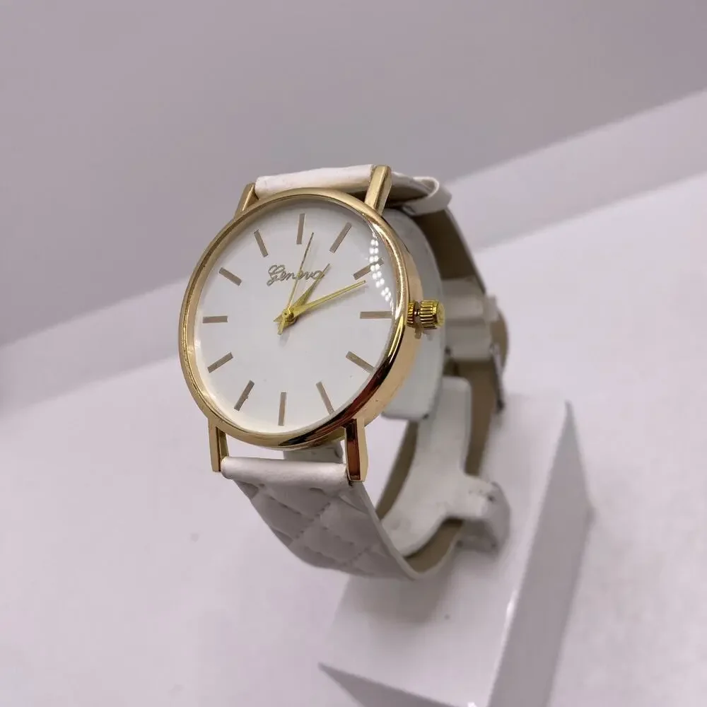 Geneva White Leather Womens Watch New Battery